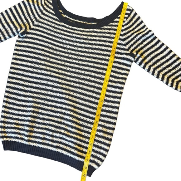 Quicksilver 3/4 Sleeve Stripes Sweater - Picture 2 of 10
